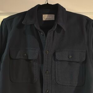 Men’s Everlane blue shirt
